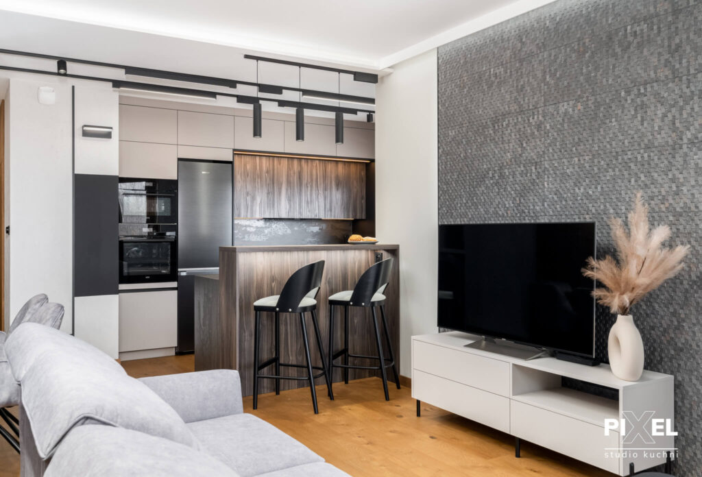 Kuchnia na wymiar otwarta na salon
