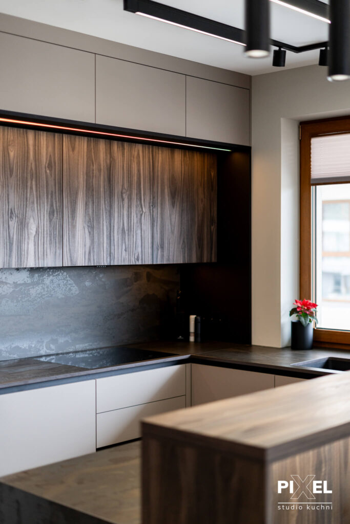 Nowoczesna kuchnia w pełni funkcjonalna